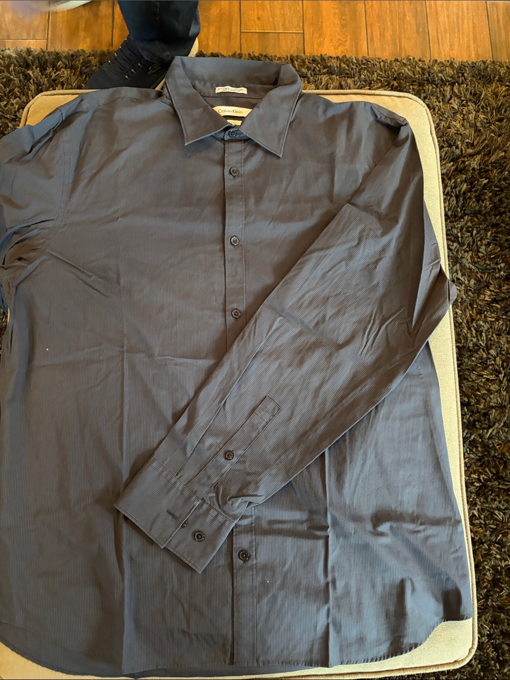 Calvin Klein Men's Navy Blue Long-Sleeve Dress Shirt